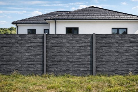 Betonový plot antracit